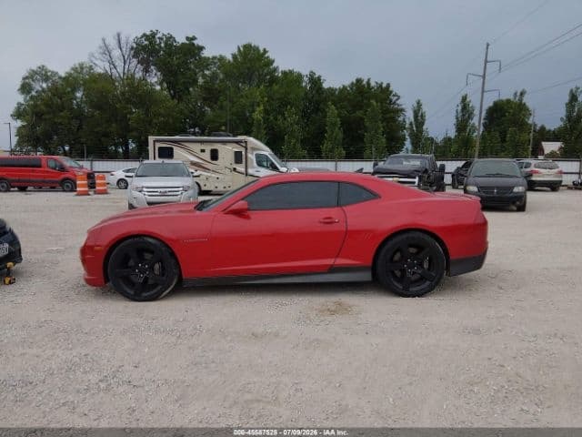2010 Chevrolet CAMARO - 12