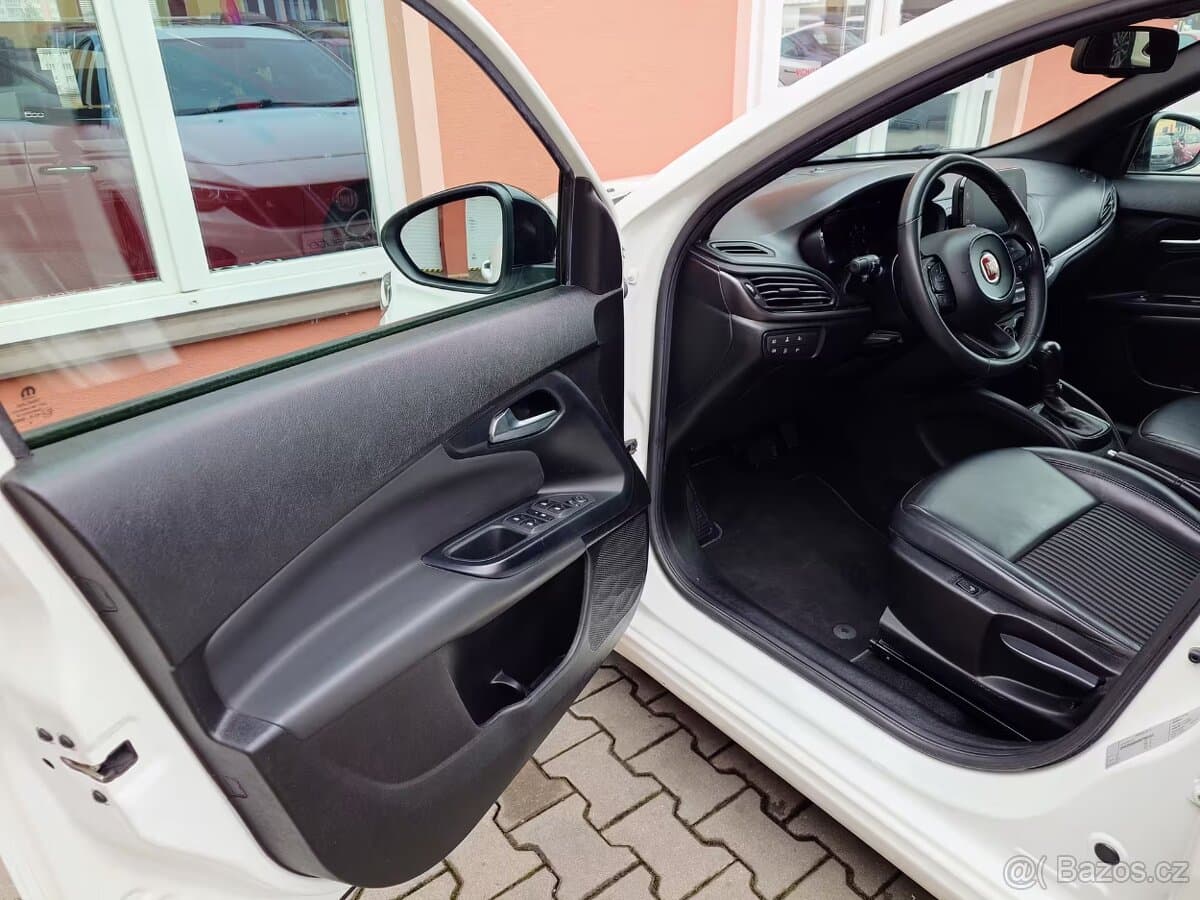 2019 Fiat TIPO - 12