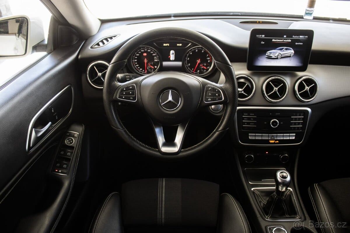 2017 Mercedes-Benz OSTATNÍ - 12