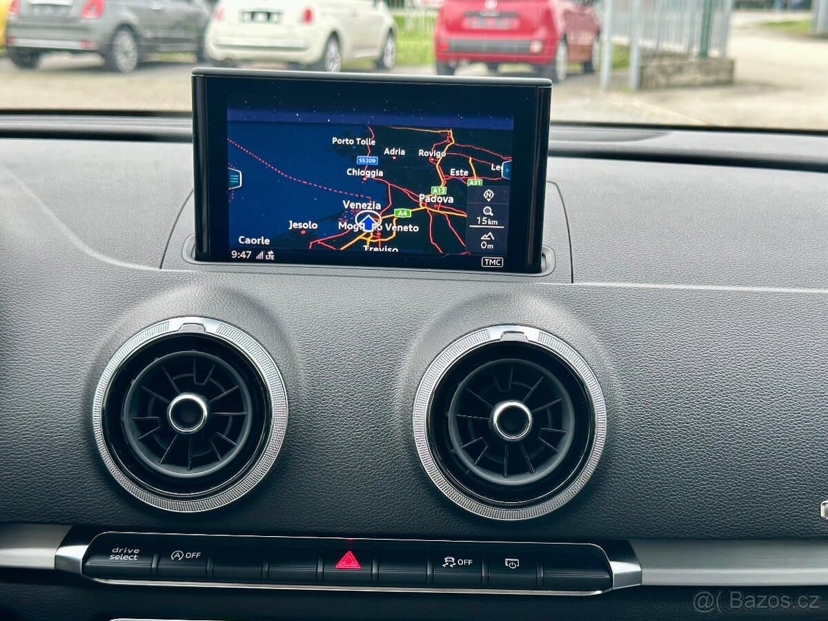 2018 Audi S3 - 12