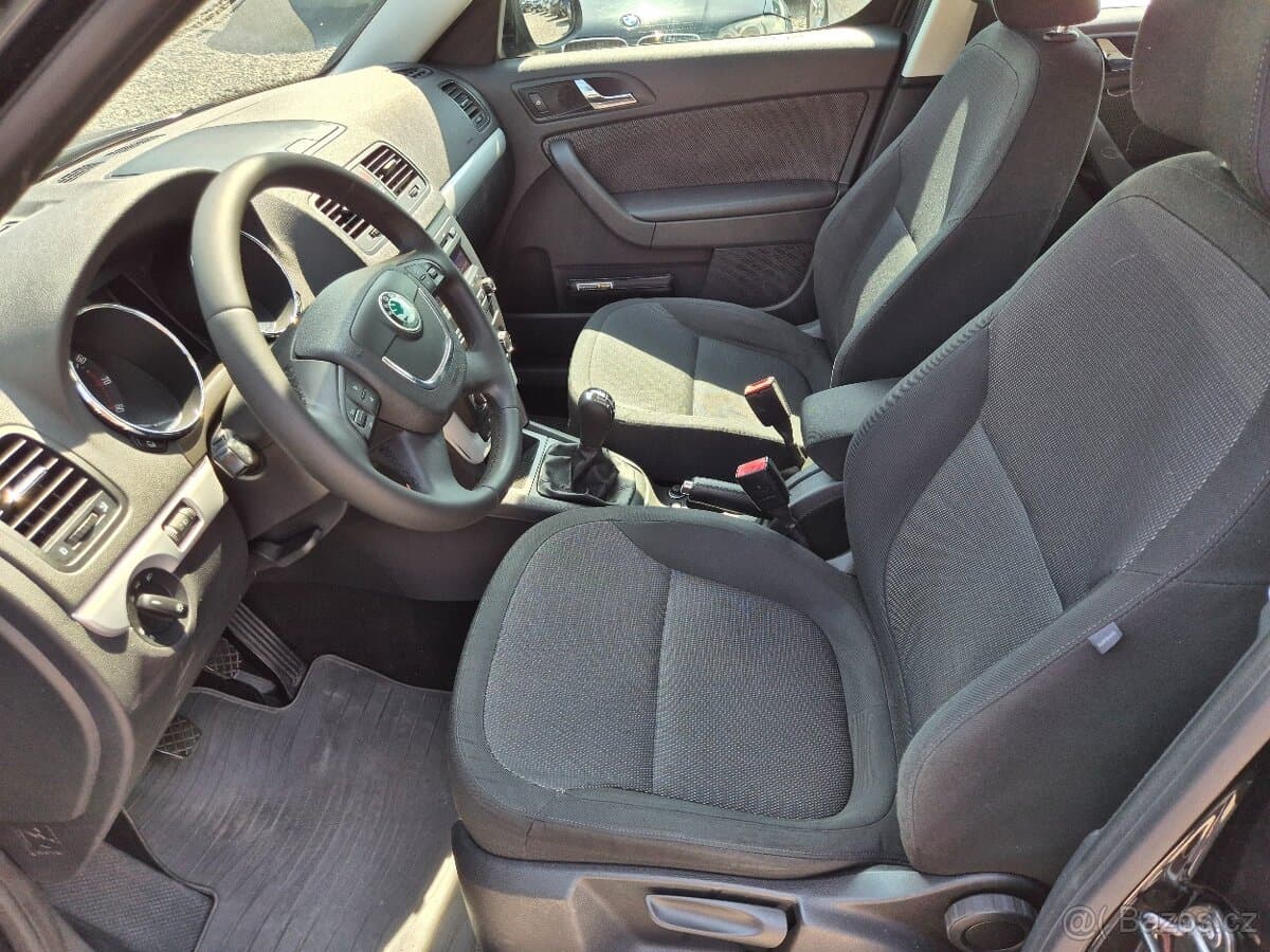 2010 Škoda YETI - 12