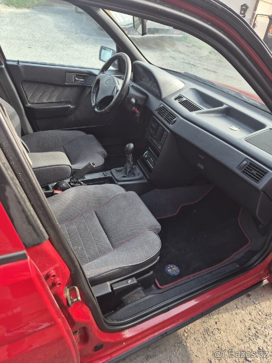 1996 Alfa Romeo 155 - 12