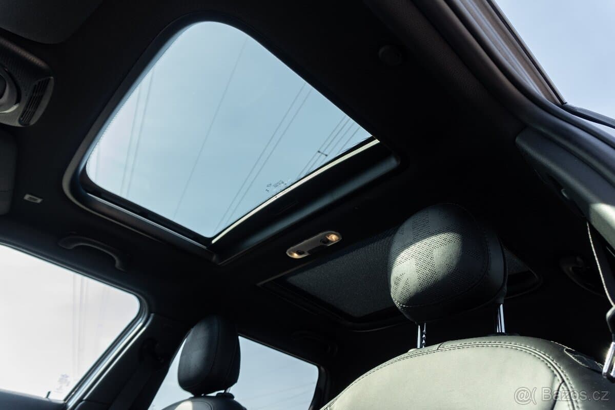 2023 Mini CLUBMAN - 12