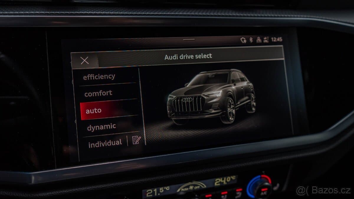 2022 Audi Q3 - 12