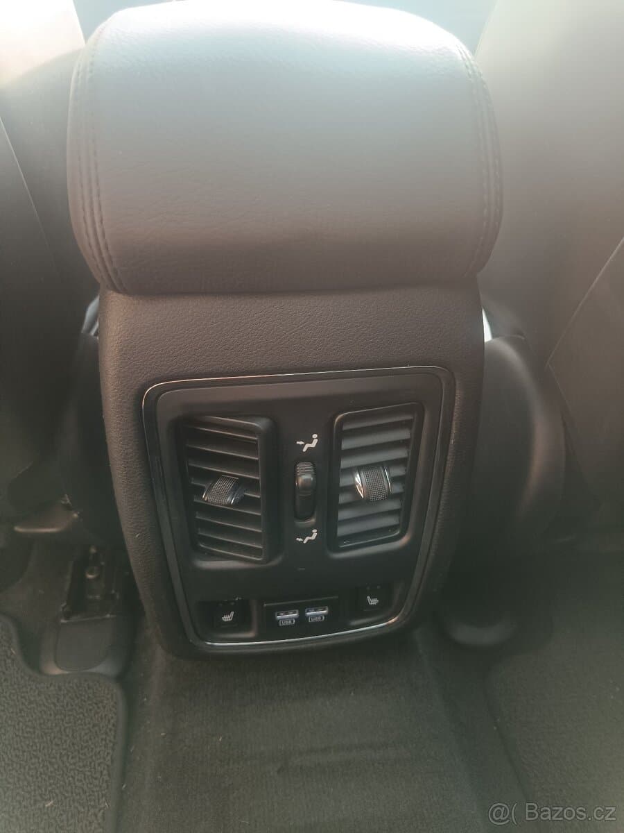 2014 Jeep CHEROKEE - 12
