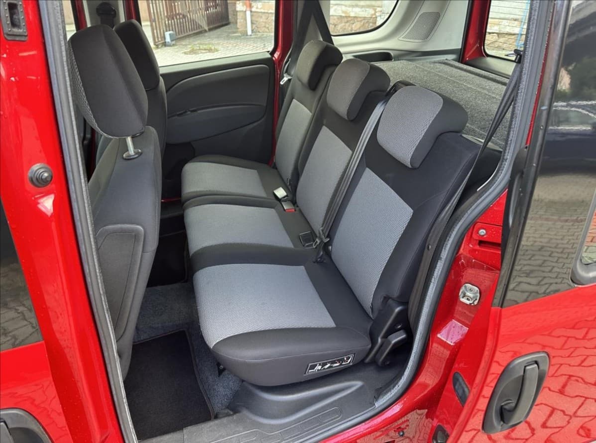2013 Fiat DOBLO - 12