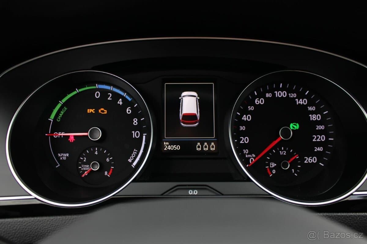 2023 Volkswagen PASSAT - 12