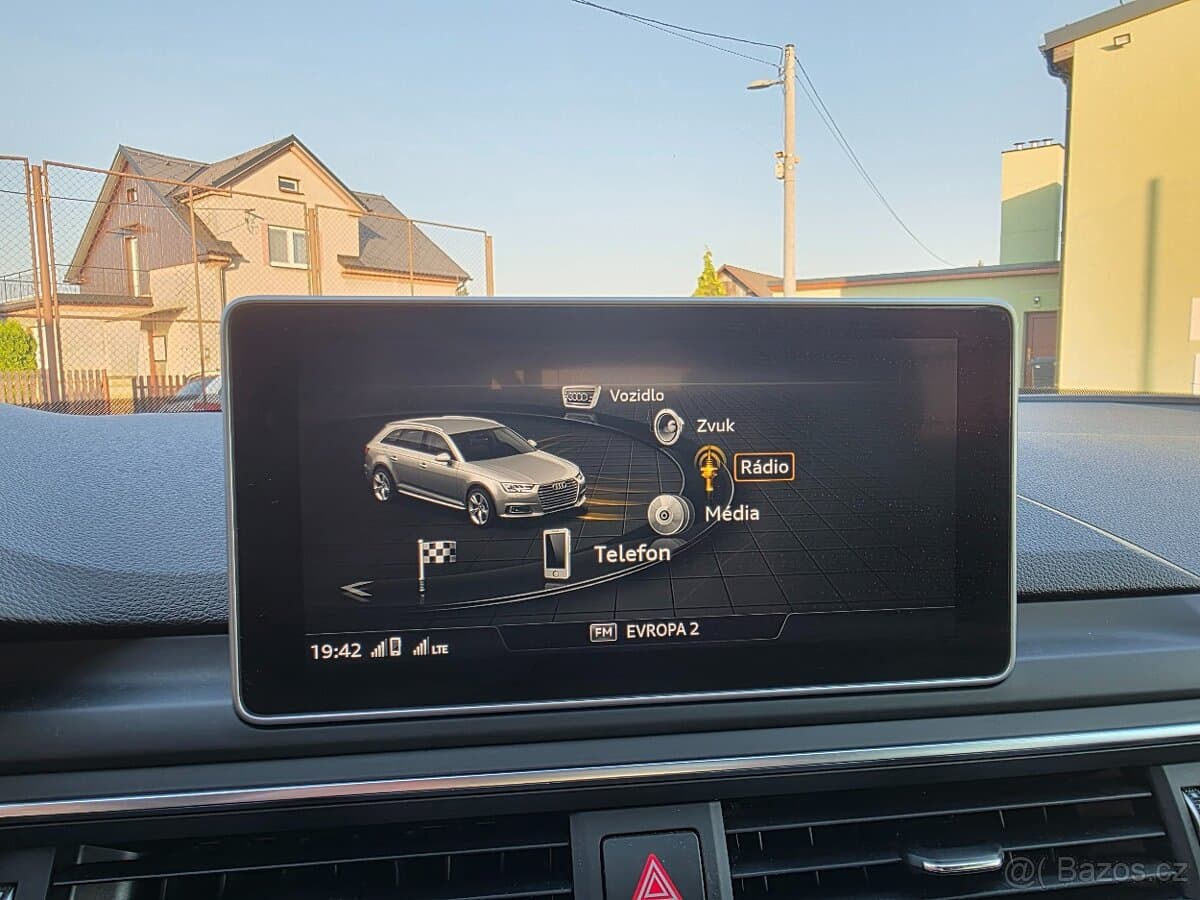 2016 Audi A4 - 12