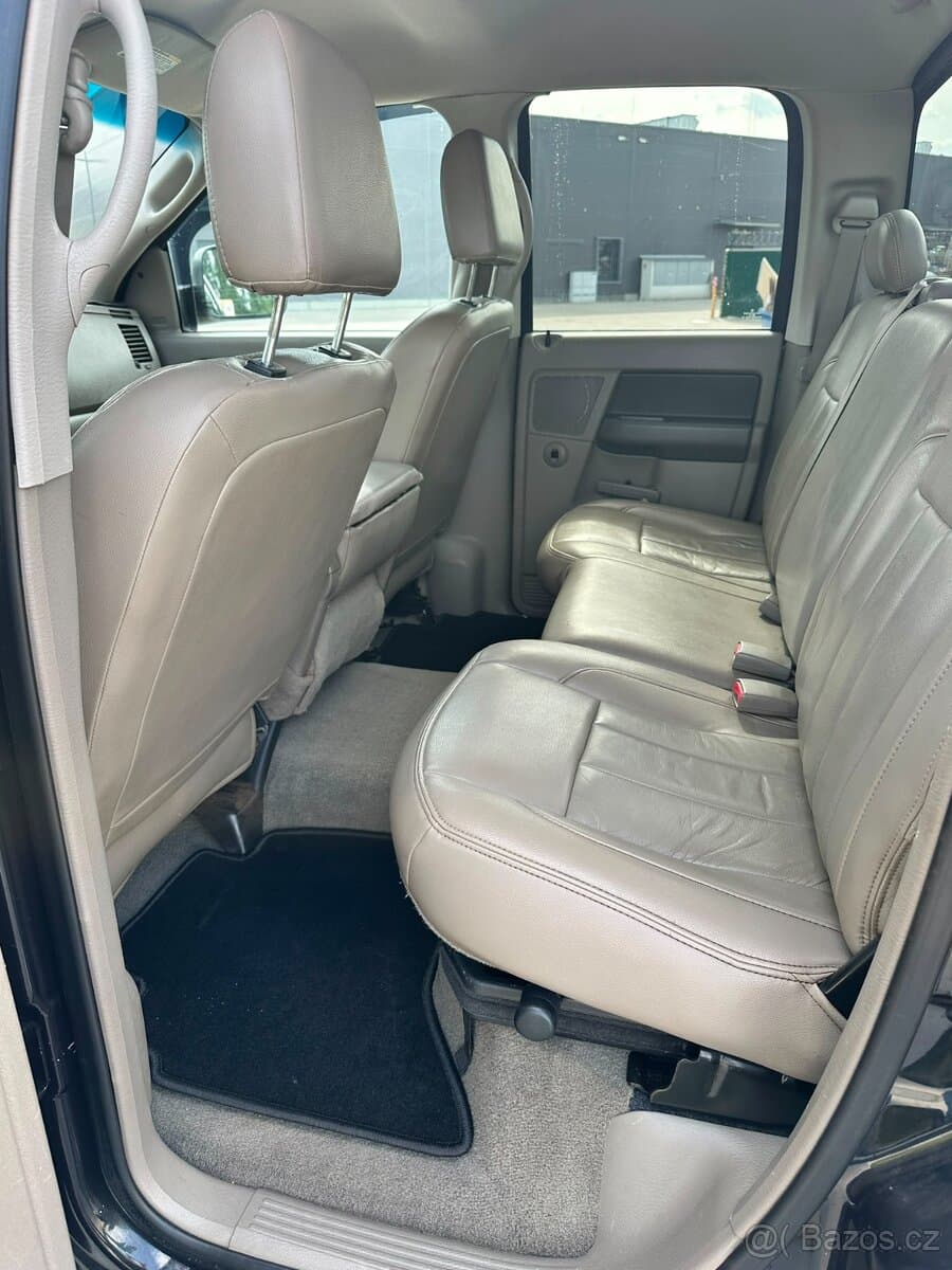 2007 Dodge RAM - 12