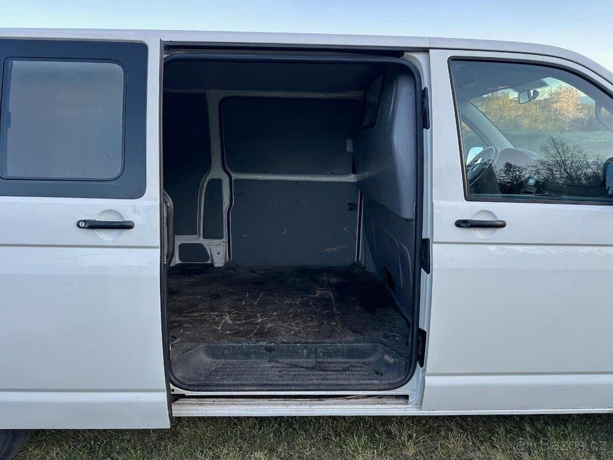2004 Volkswagen TRANSPORTER - 12