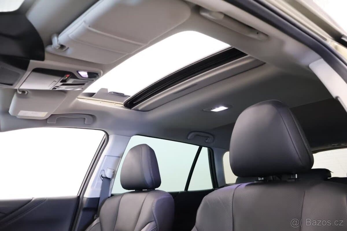 2023 Subaru OUTBACK - 12