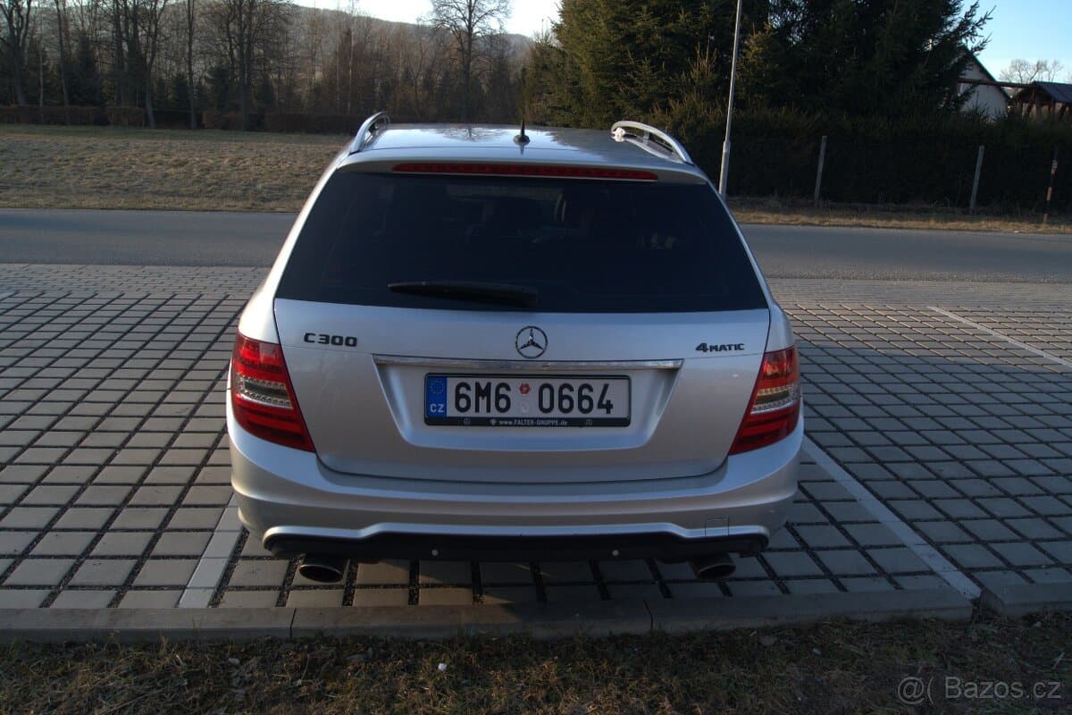 2011 Mercedes-Benz OSTATNÍ - 12