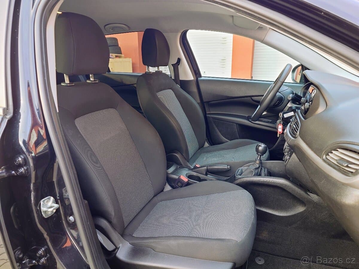2019 Fiat TIPO - 12