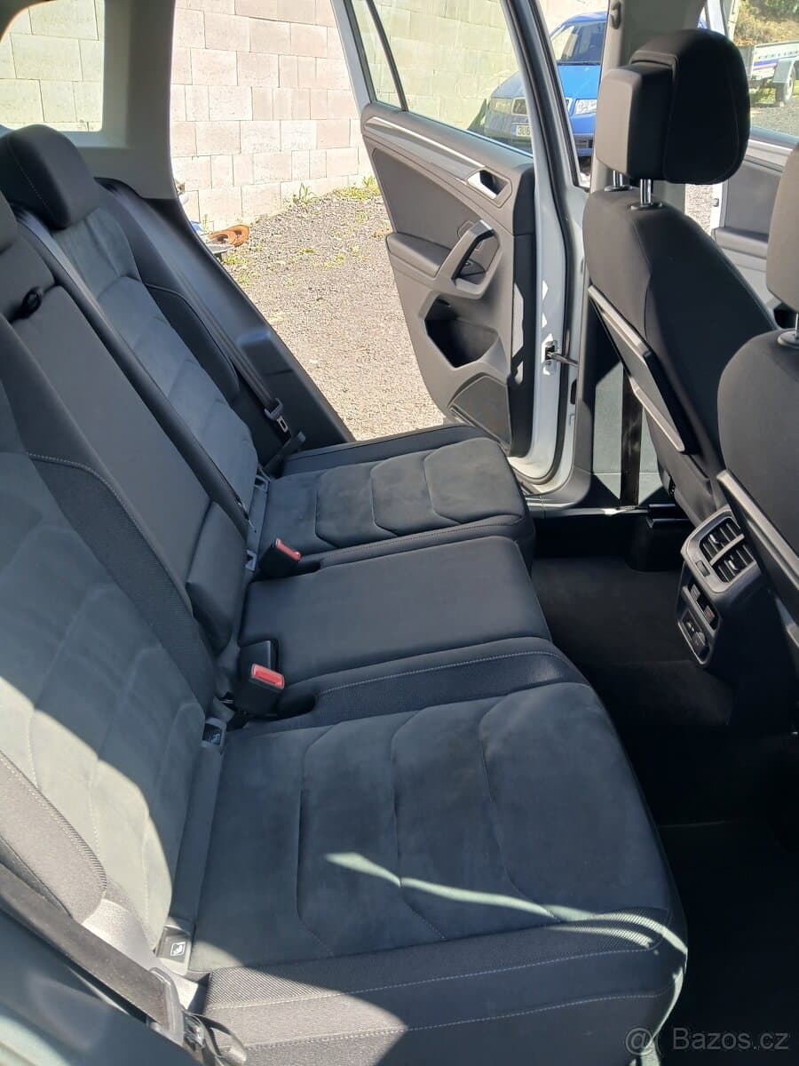 2019 Volkswagen TIGUAN - 12