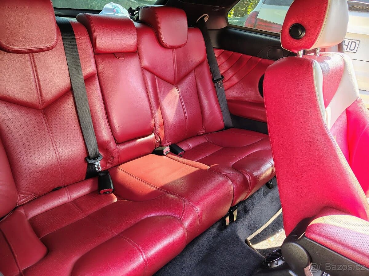 2005 Alfa Romeo GT - 12