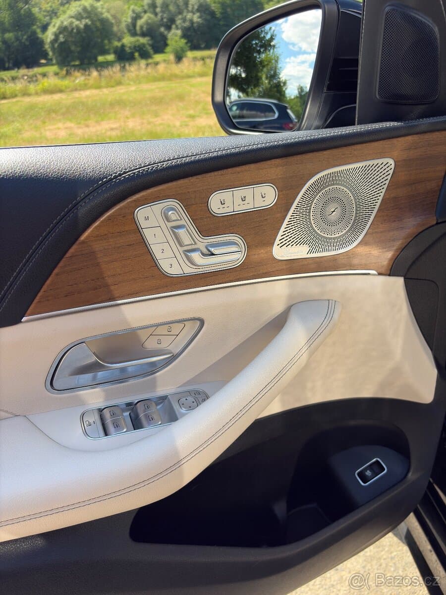 2021 Mercedes-Benz GL - 12