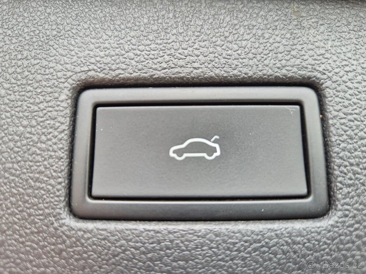 2023 Volkswagen TIGUAN - 12