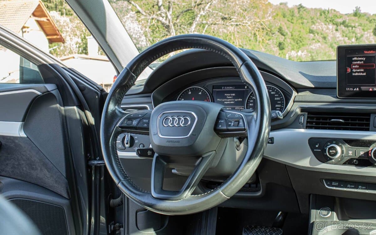2016 Audi A4 - 12
