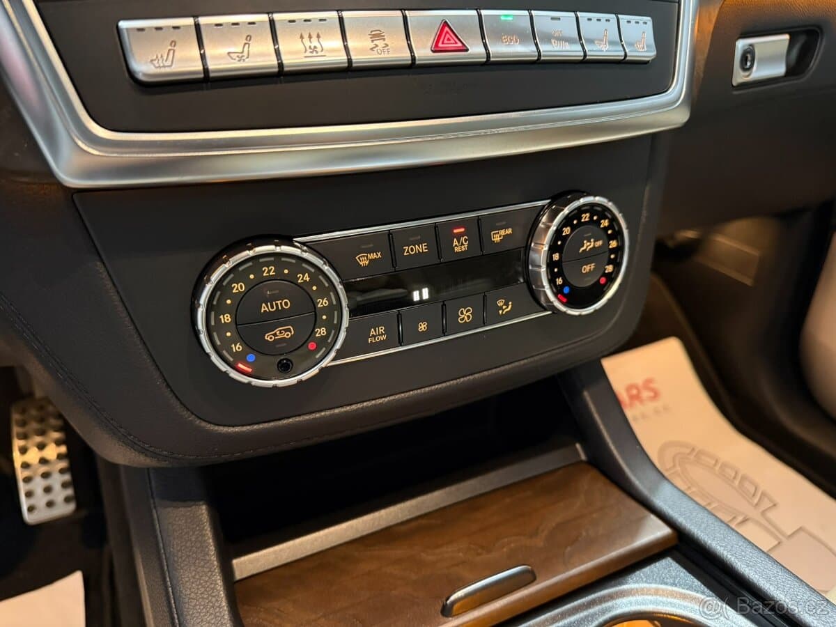 2013 Mercedes-Benz GL - 12