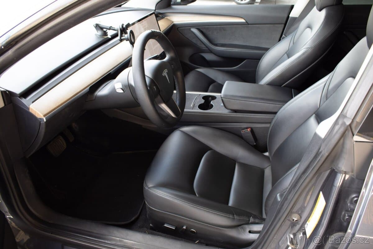2021 Tesla MODEL 3 - 12