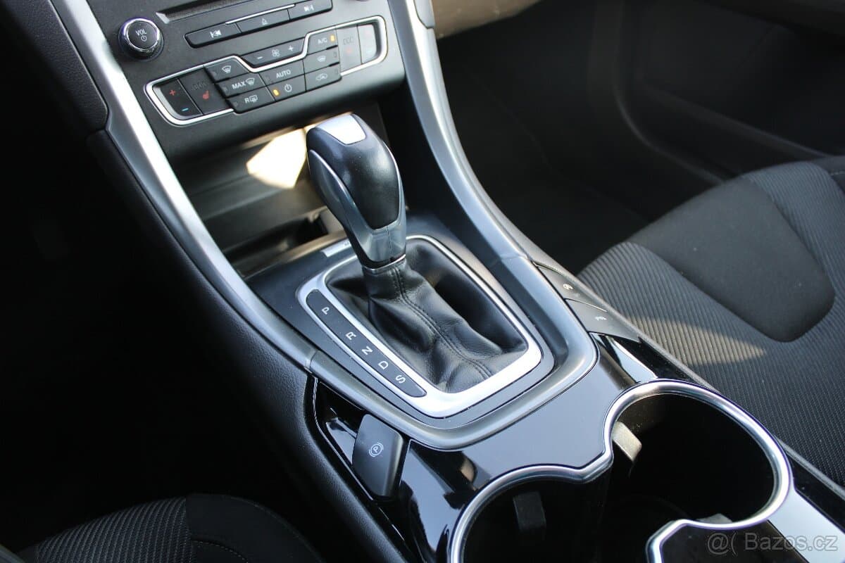 2016 Ford MONDEO - 12