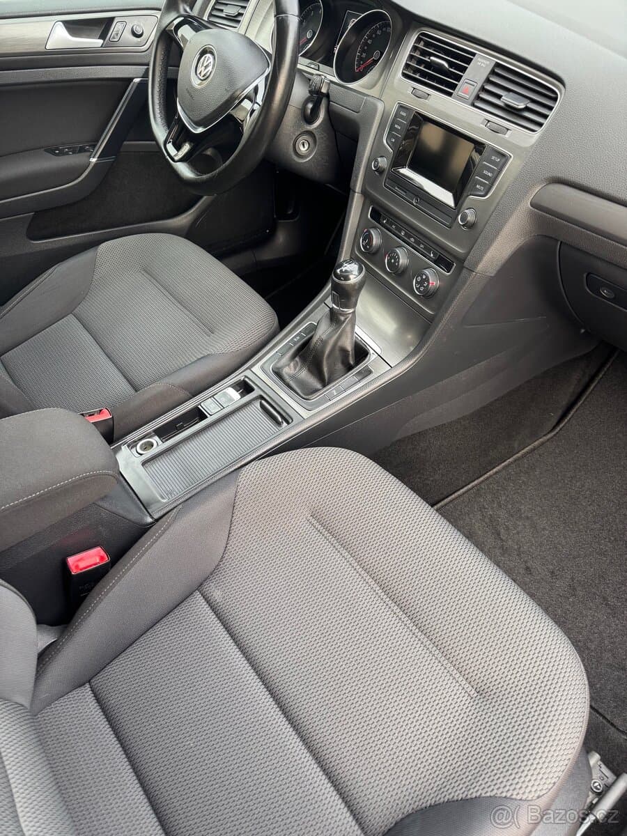 2013 Volkswagen GOLF - 12