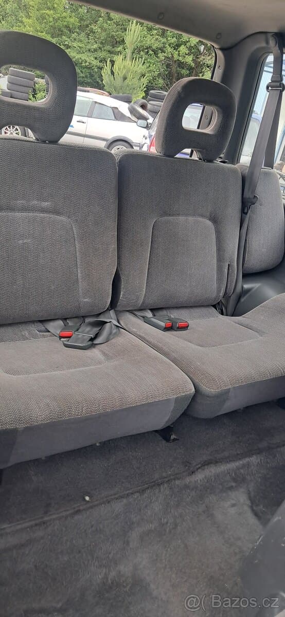 1998 Mitsubishi PAJERO - 12