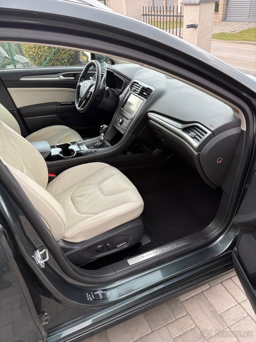 2016 Ford MONDEO - 12