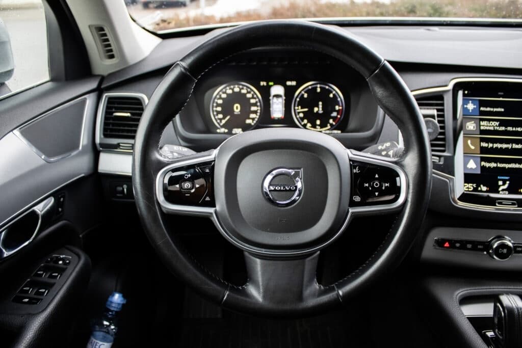 2019 Volvo XC90 - 12