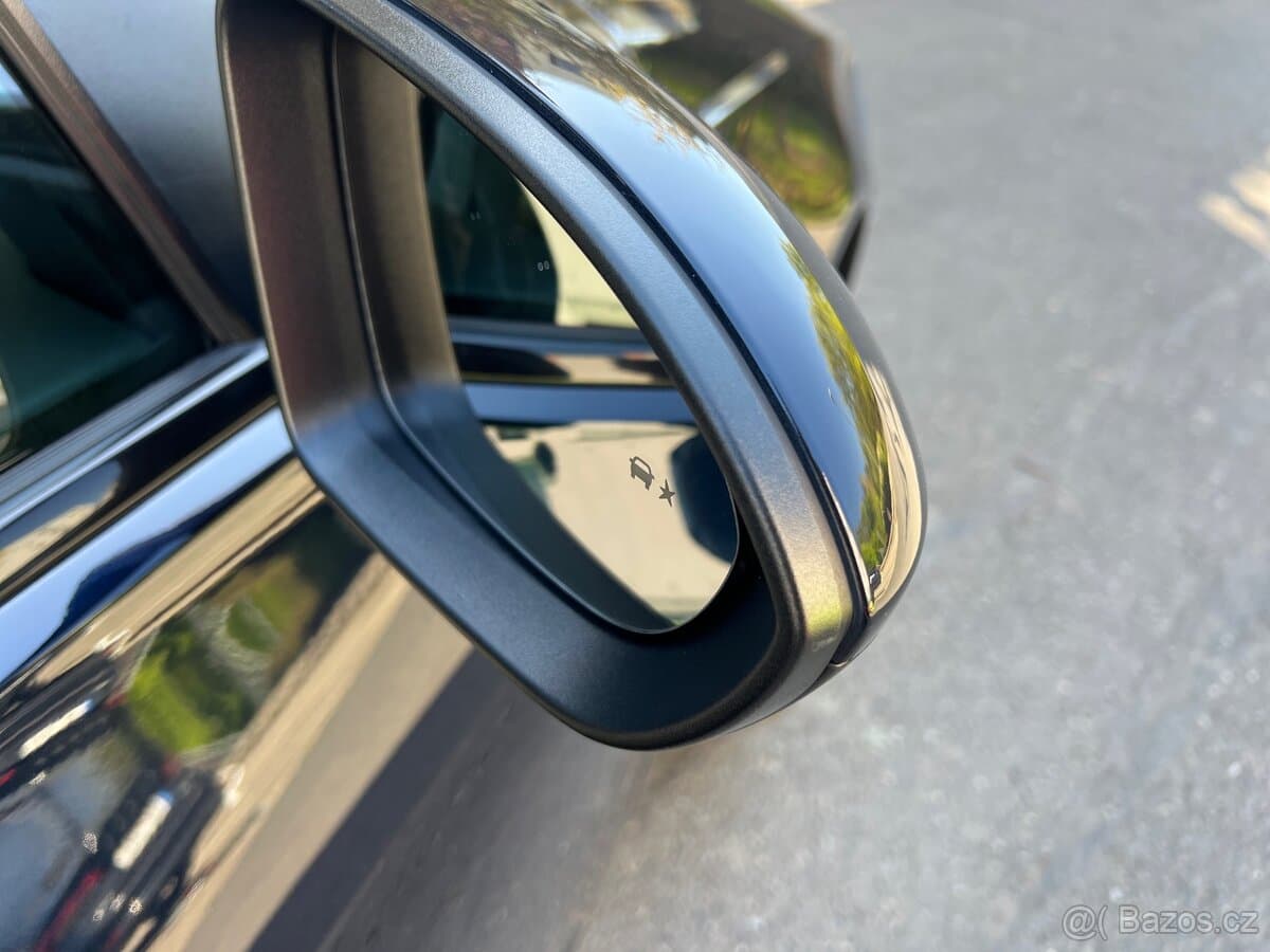2018 Opel INSIGNIA - 12
