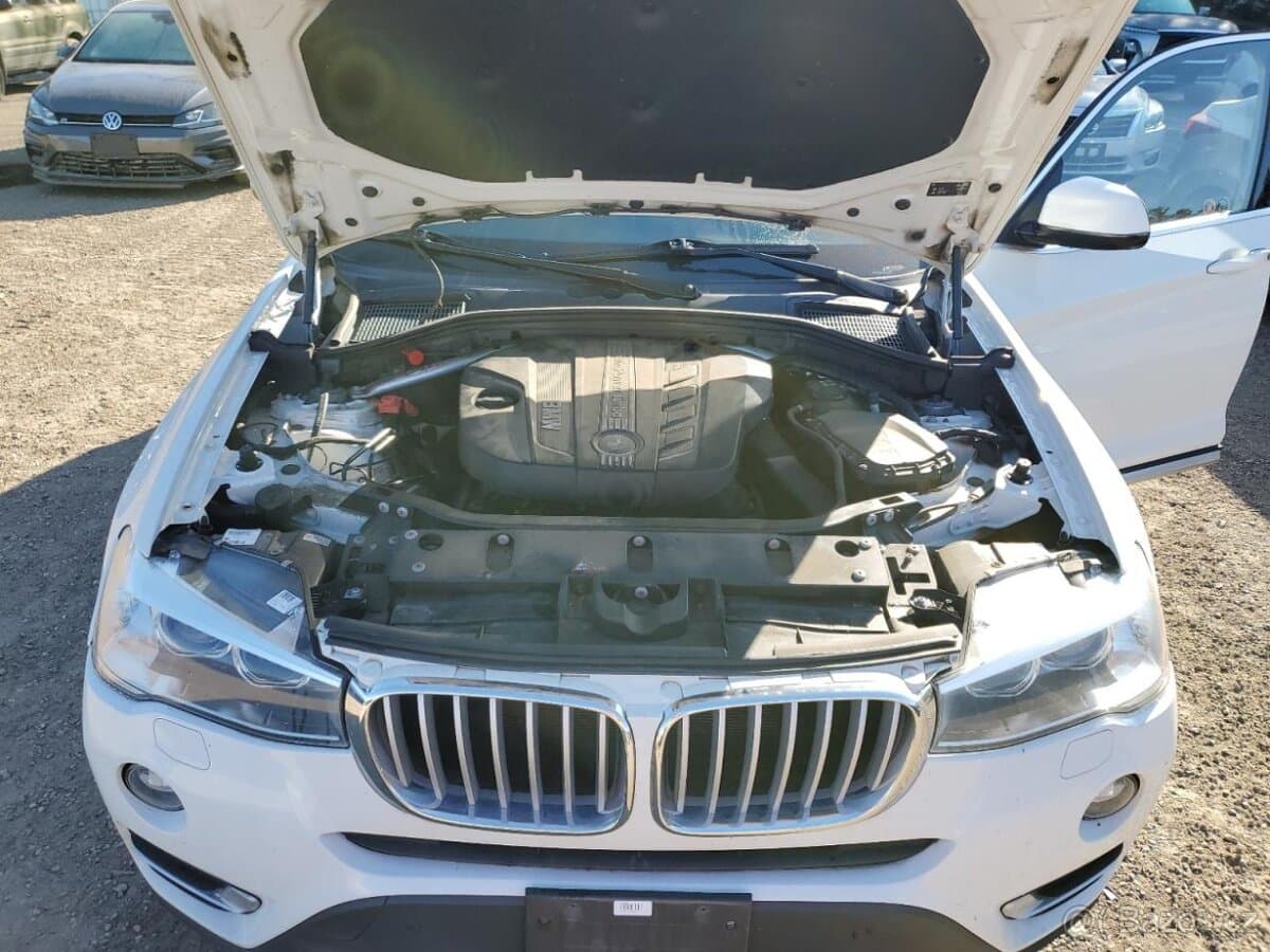 2016 BMW X3 - 12