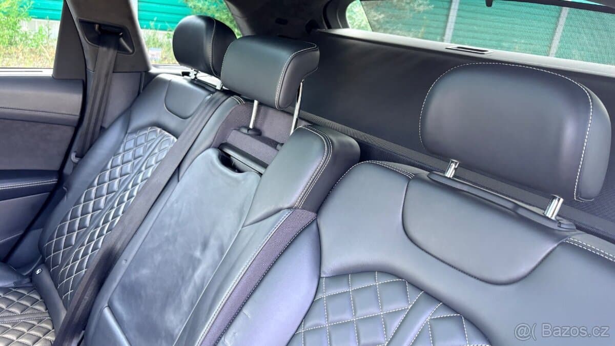 2016 Audi SQ7 - 12