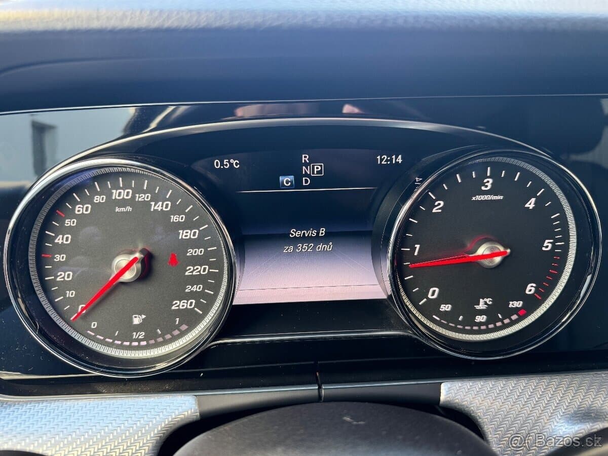 2019 Mercedes-Benz OSTATNÍ - 12