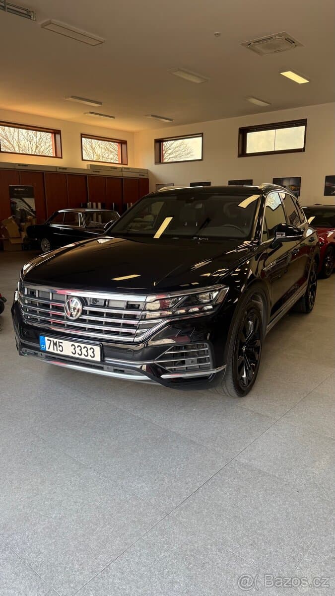 2019 Volkswagen TOUAREG - 12