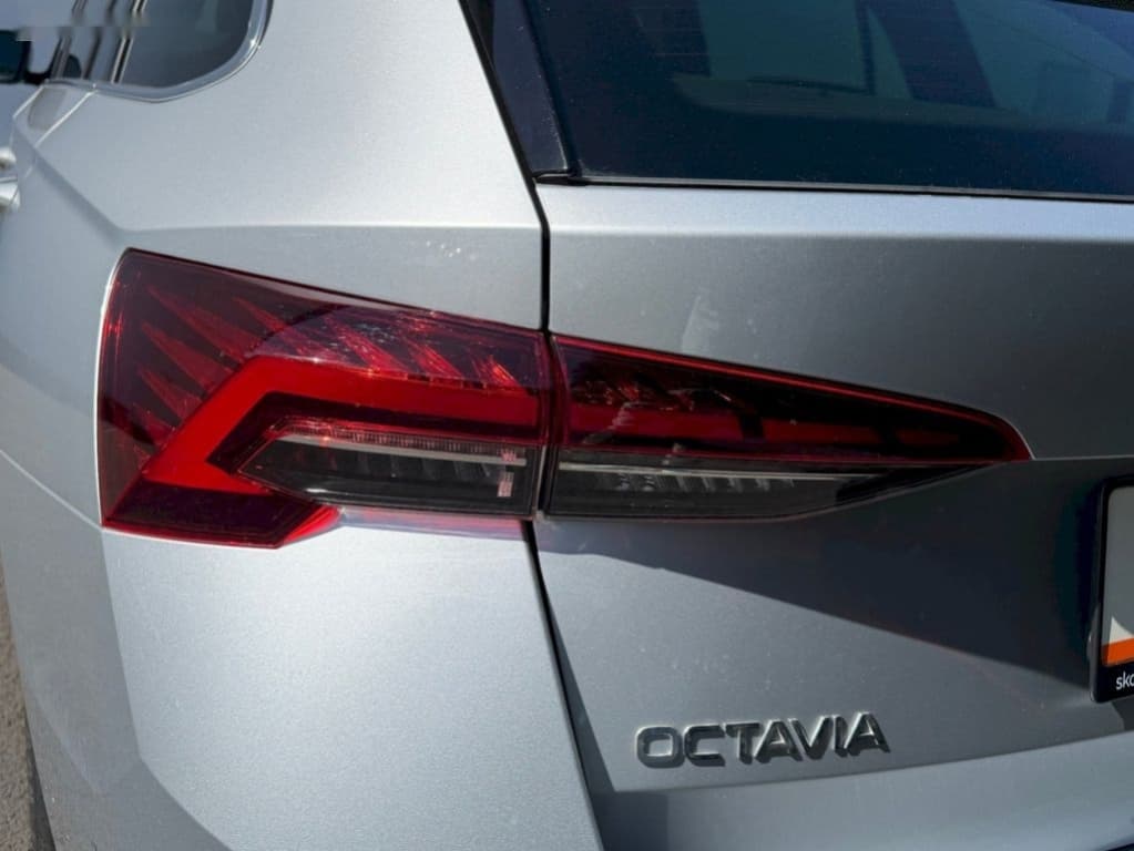 2025 Škoda OCTAVIA - 12