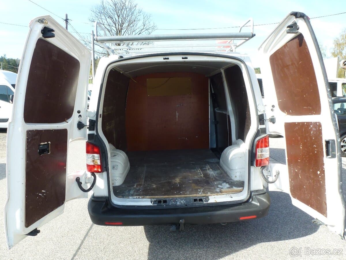 2011 Volkswagen TRANSPORTER - 12