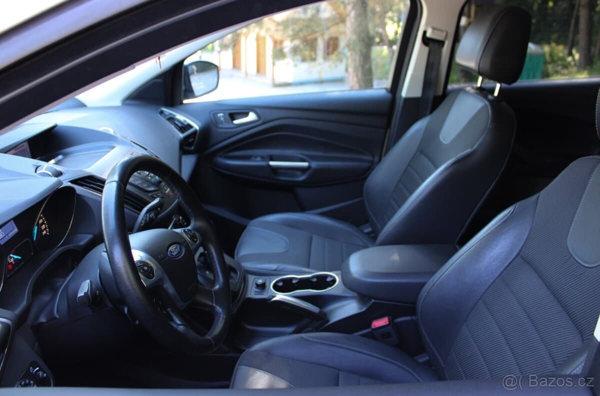 2014 Ford KUGA - 12