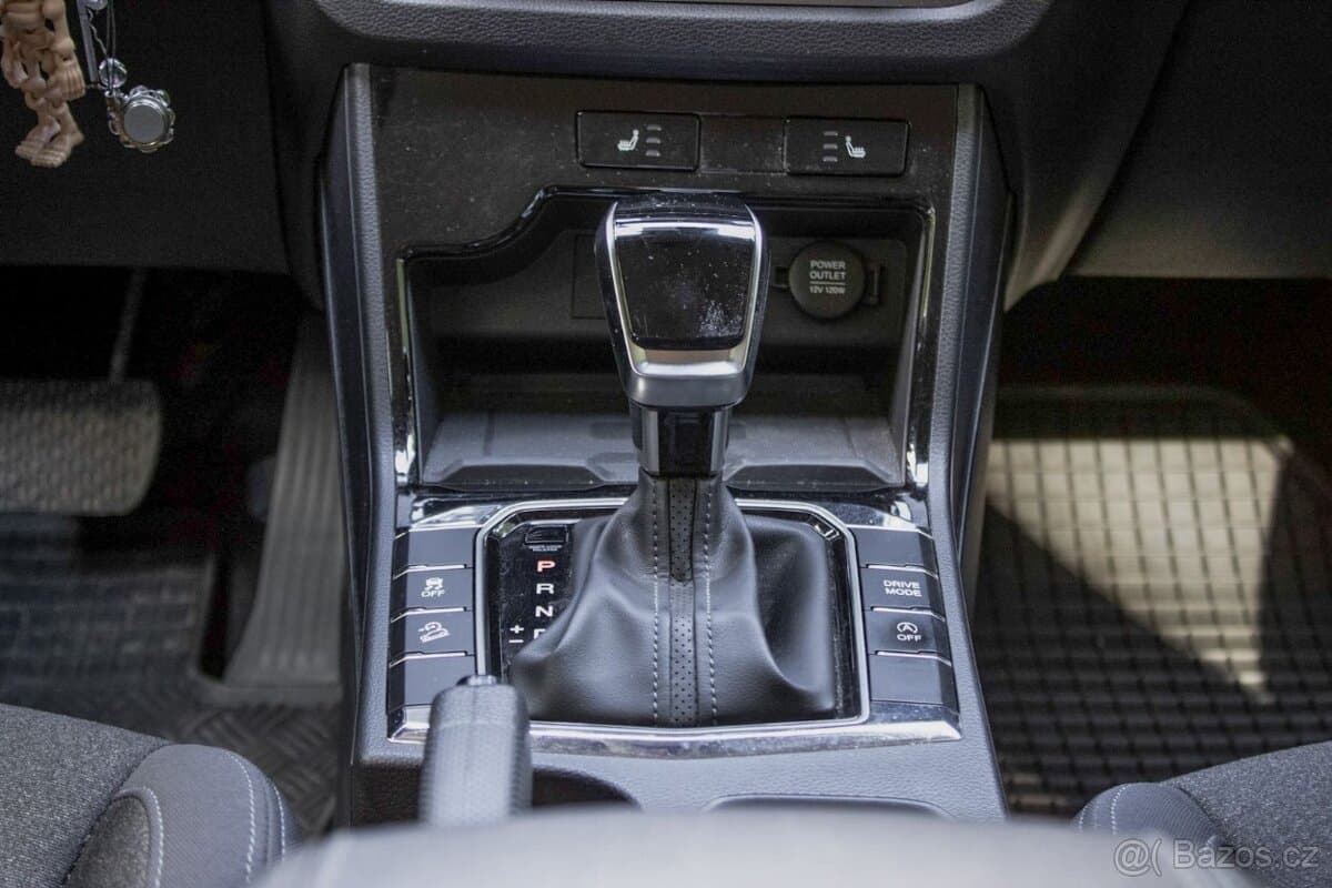 2023 SsangYong KORANDO - 12