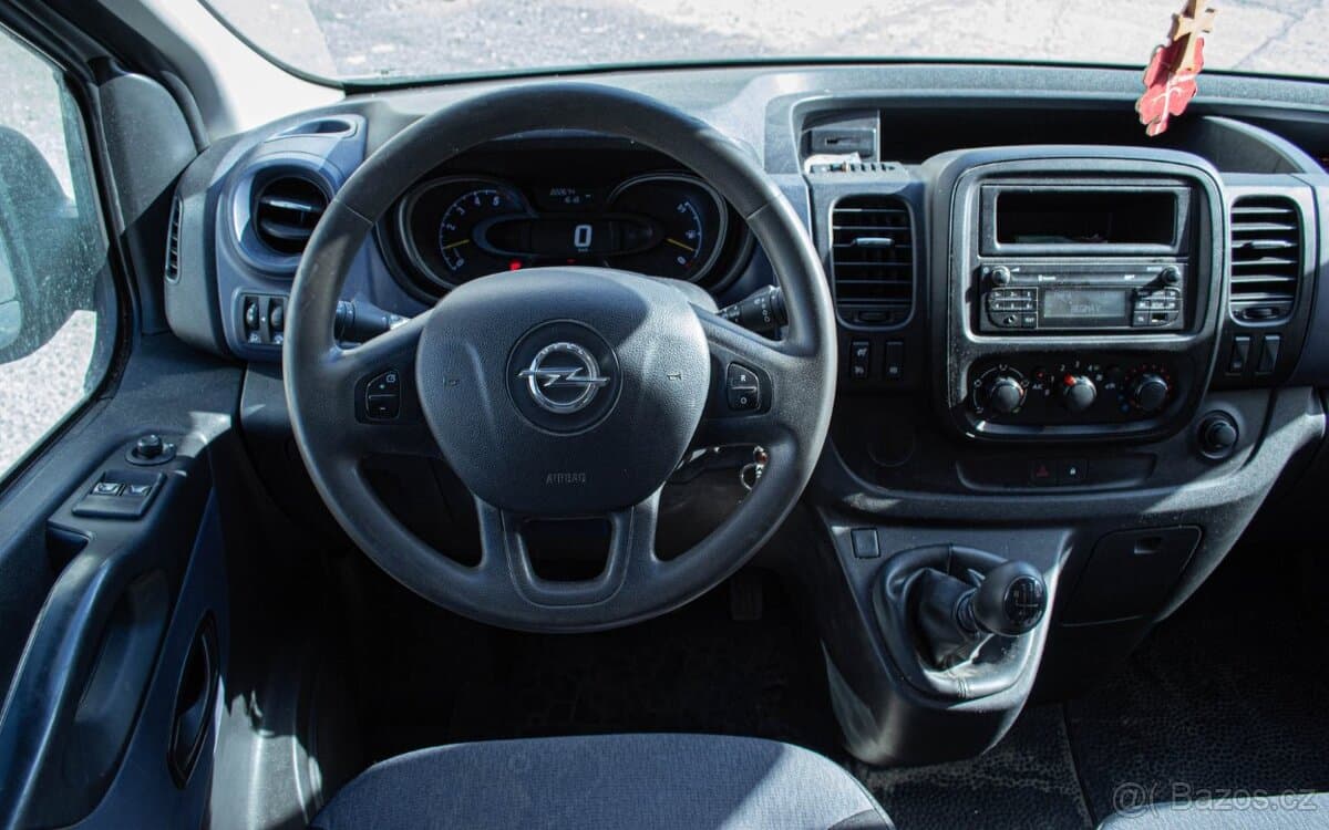 2015 Opel VIVARO - 12