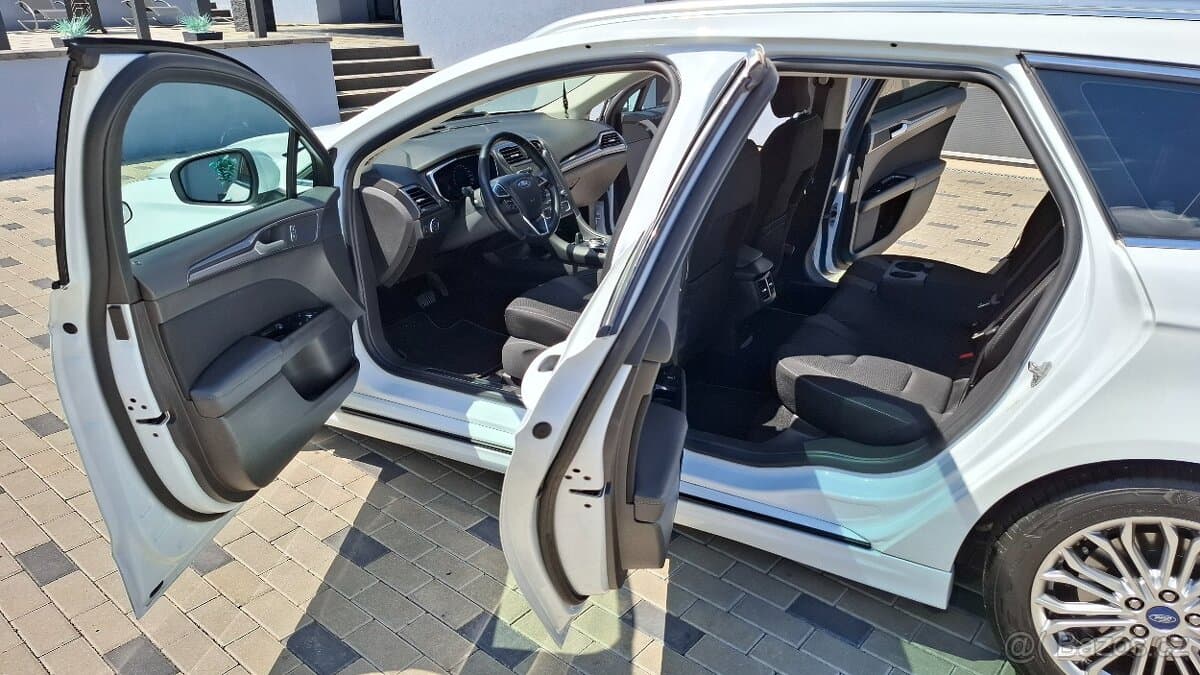 2021 Ford MONDEO - 12