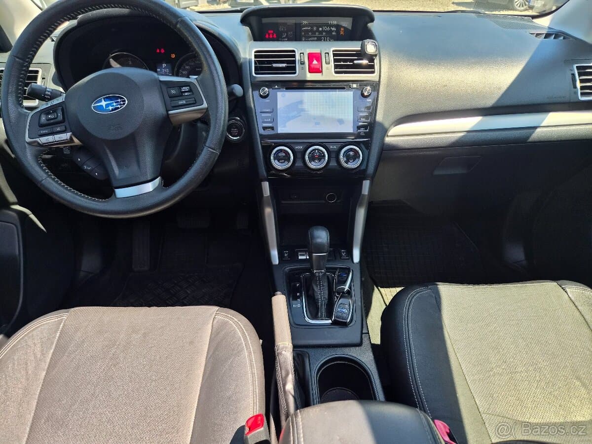 2015 Subaru FORESTER - 12