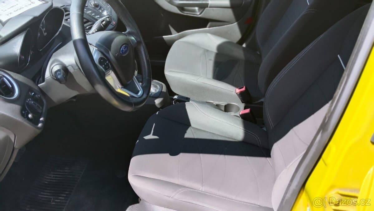 2013 Ford FIESTA - 12