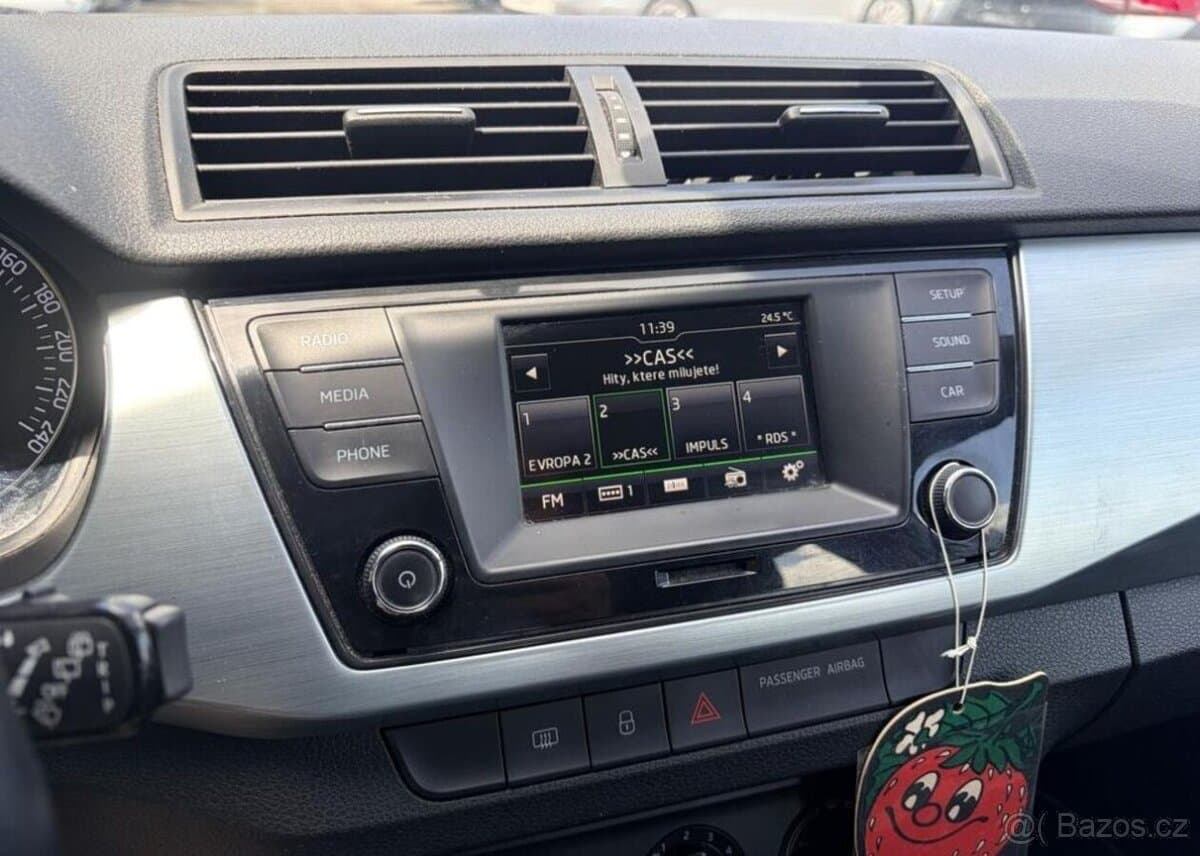 2015 Škoda FABIA - 12