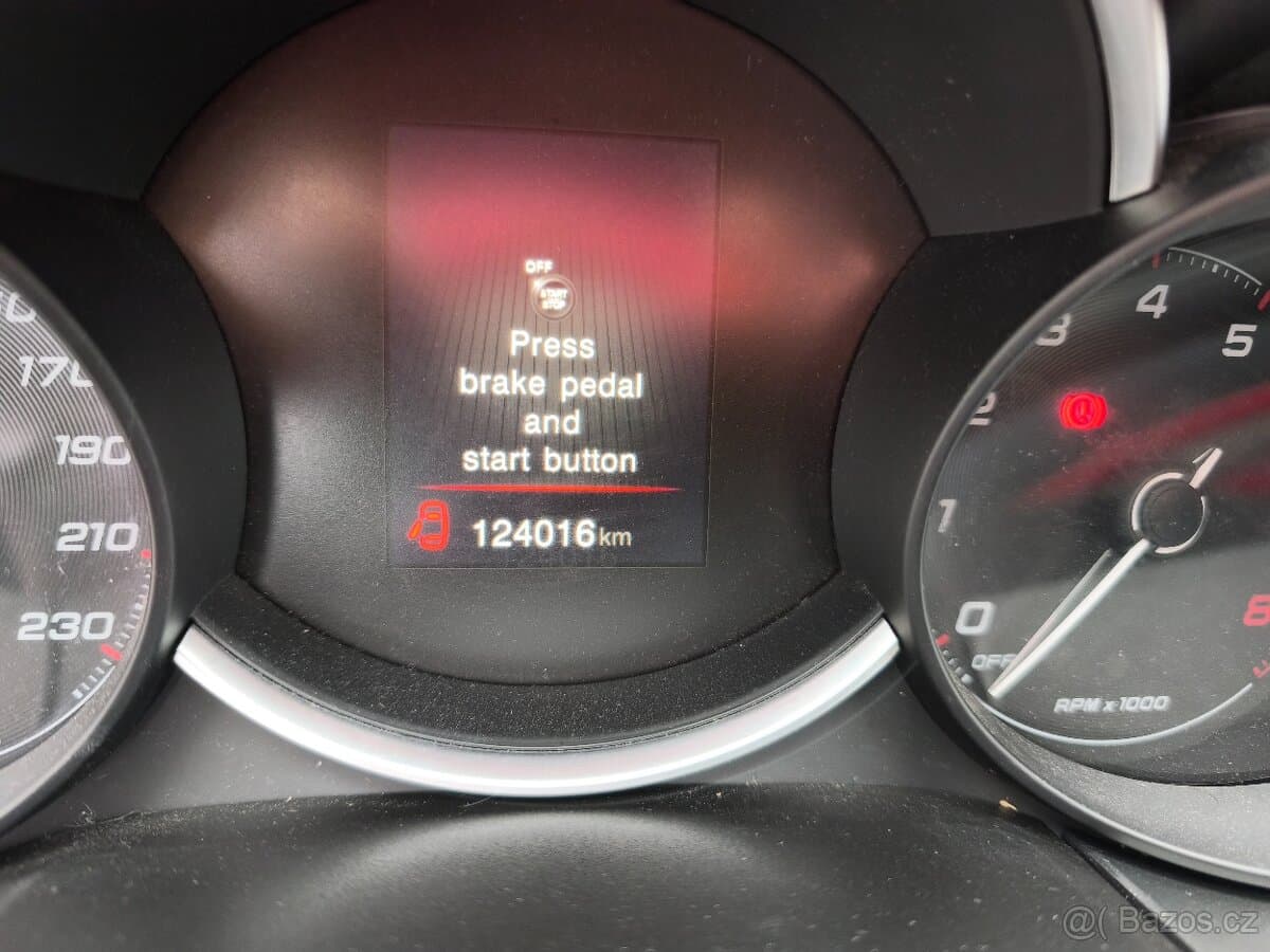 2021 Fiat 500 - 12
