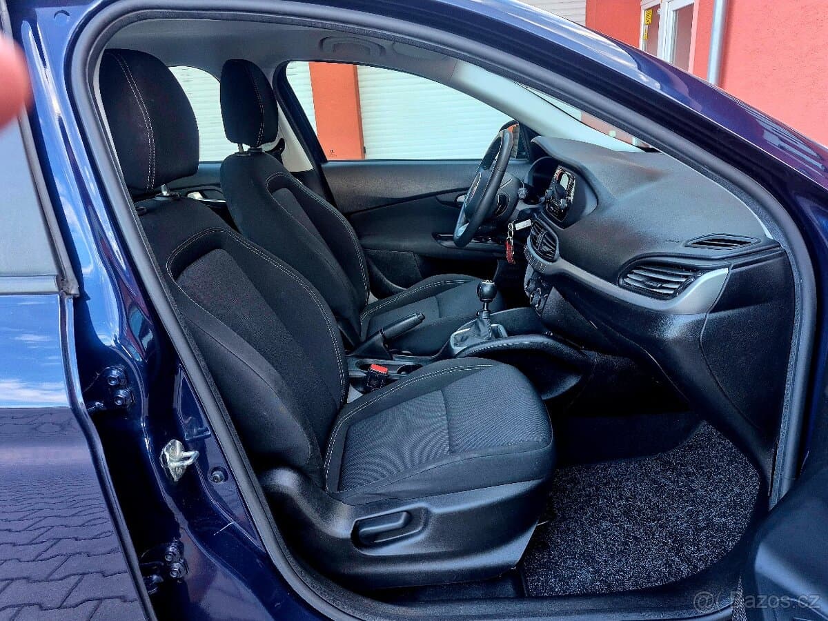 2017 Fiat TIPO - 12