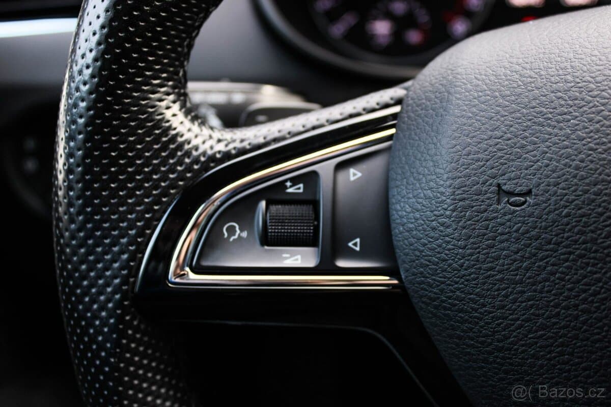 2016 Škoda OCTAVIA - 12