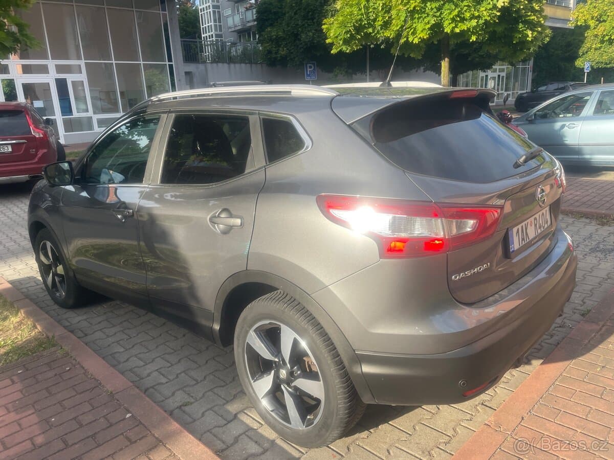 2017 Nissan OSTATNÍ - 12