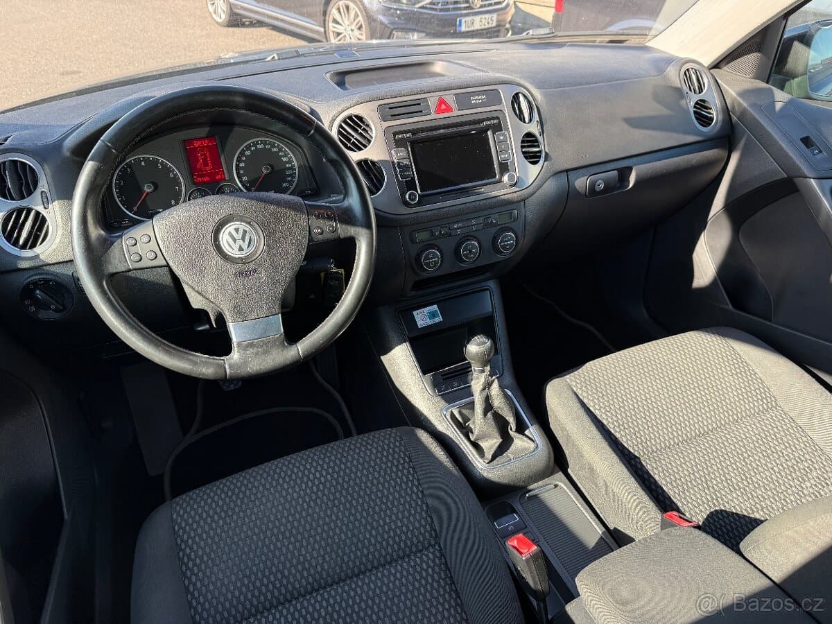 2009 Volkswagen TIGUAN - 12