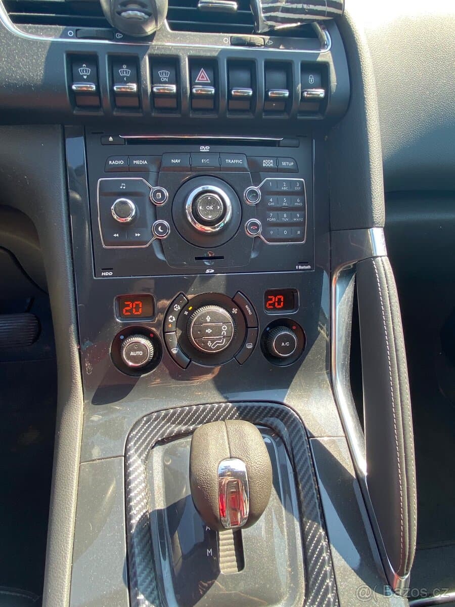 2012 Peugeot 3008 - 12
