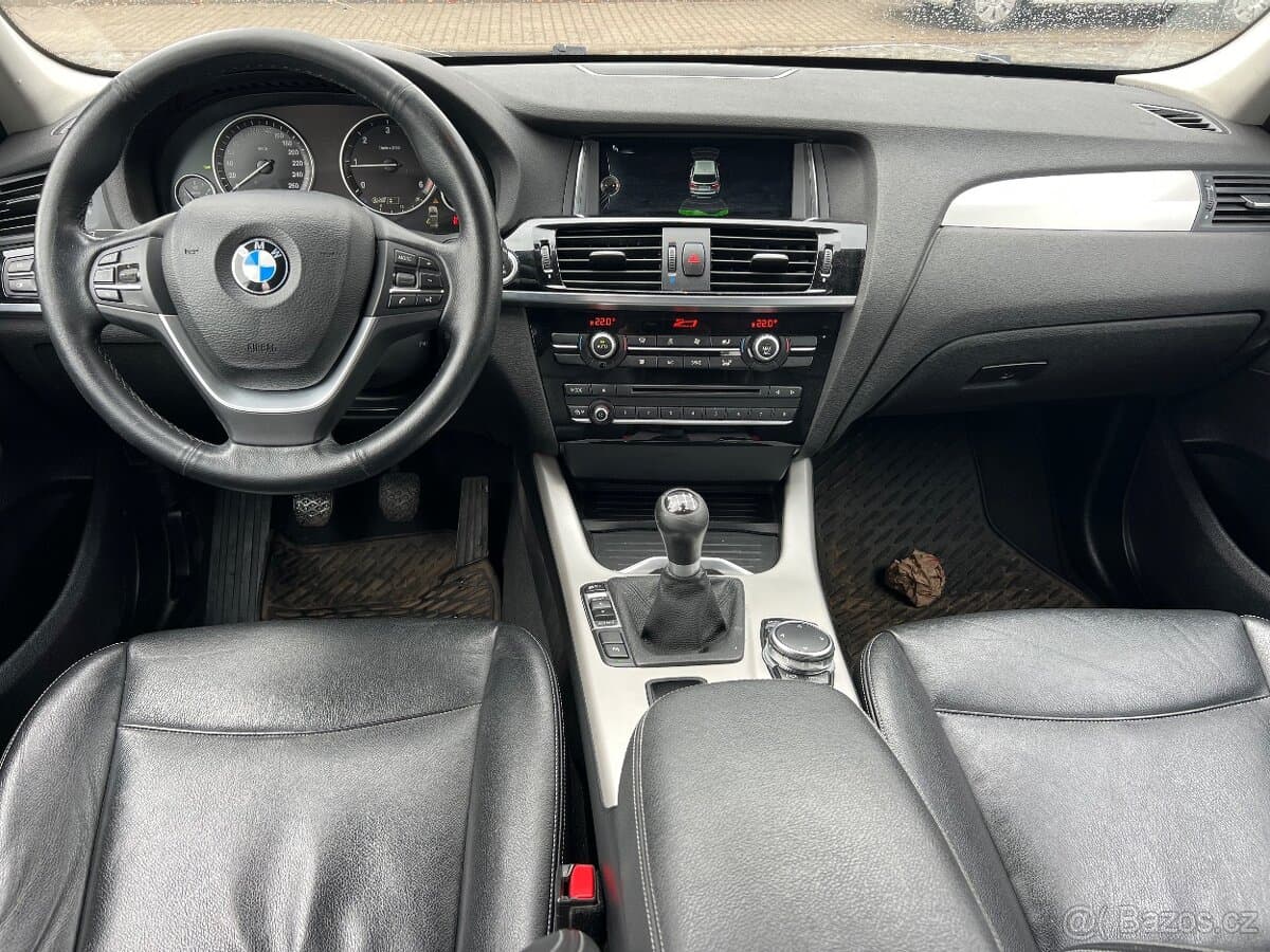 2016 BMW X3 - 12